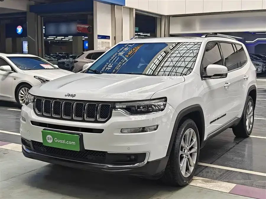 Jeep Commander