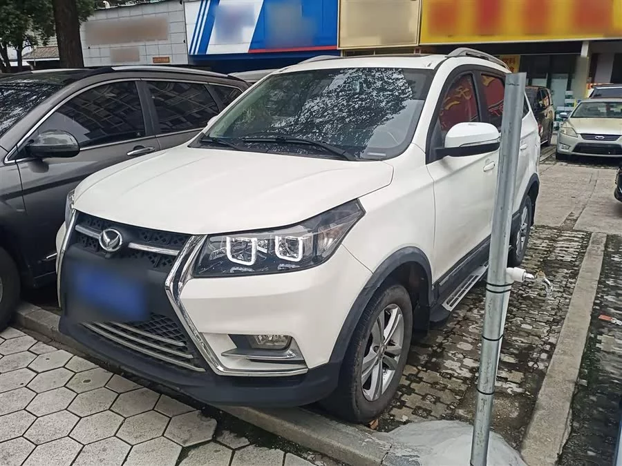 BAIC S3