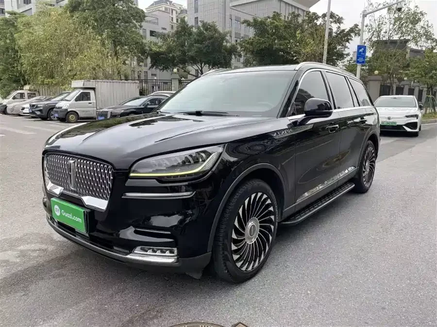 Lincoln Aviator