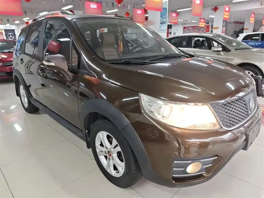 Dongfeng Jingyi X3