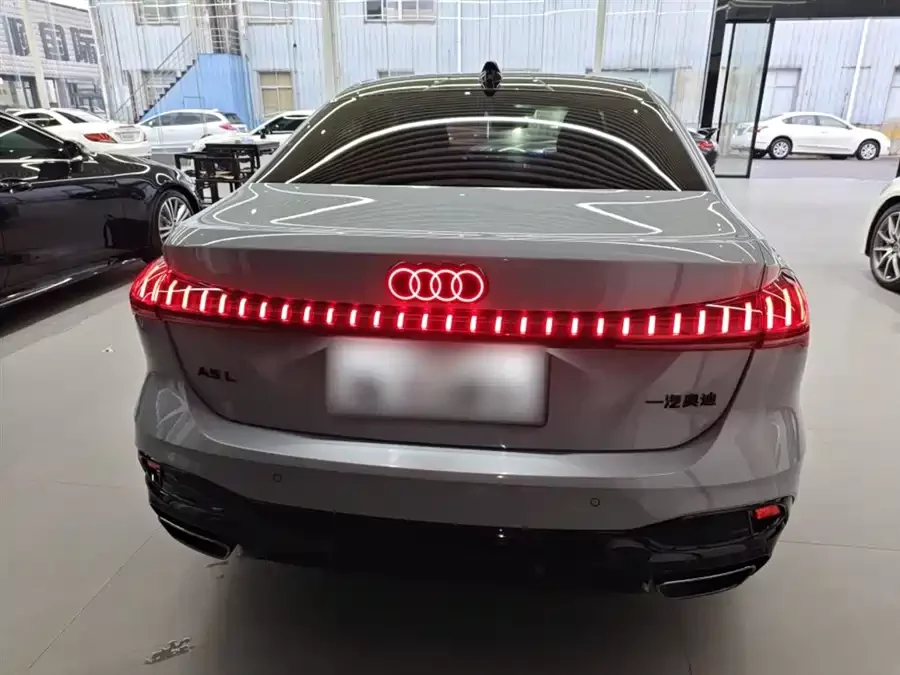 Audi A5L