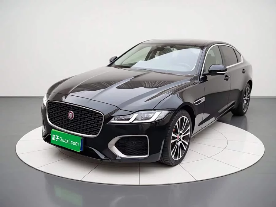 Jaguar XFL