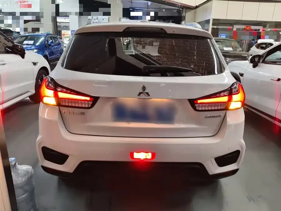Mitsubishi ASX