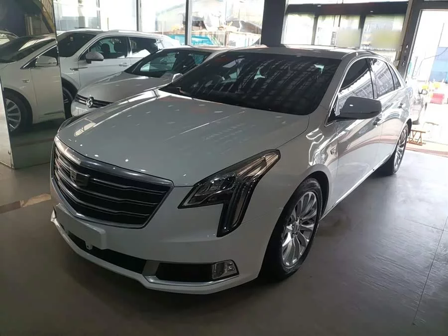 Cadillac XTS