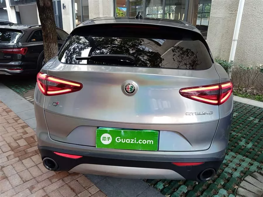 Alfa Romeo Stelvio