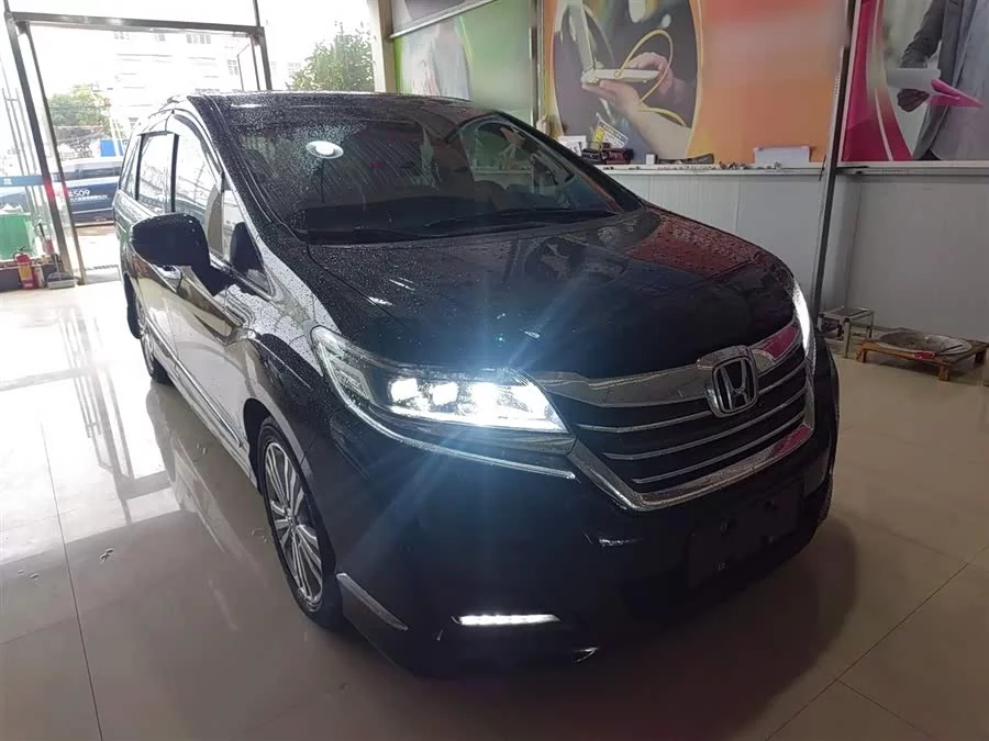 Honda Elysion