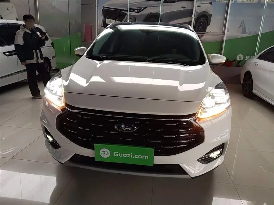 Ford Edge