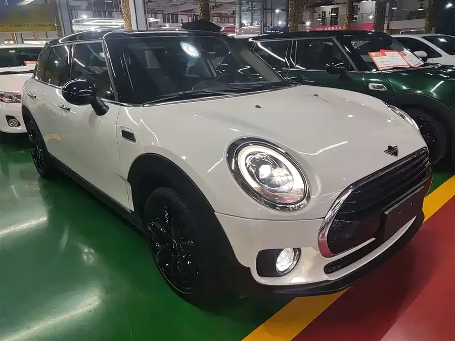 MINI CLUBMAN