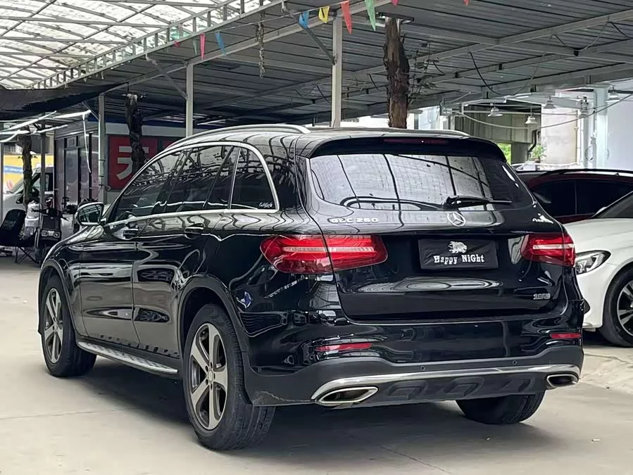 Mercedes Benz GLC