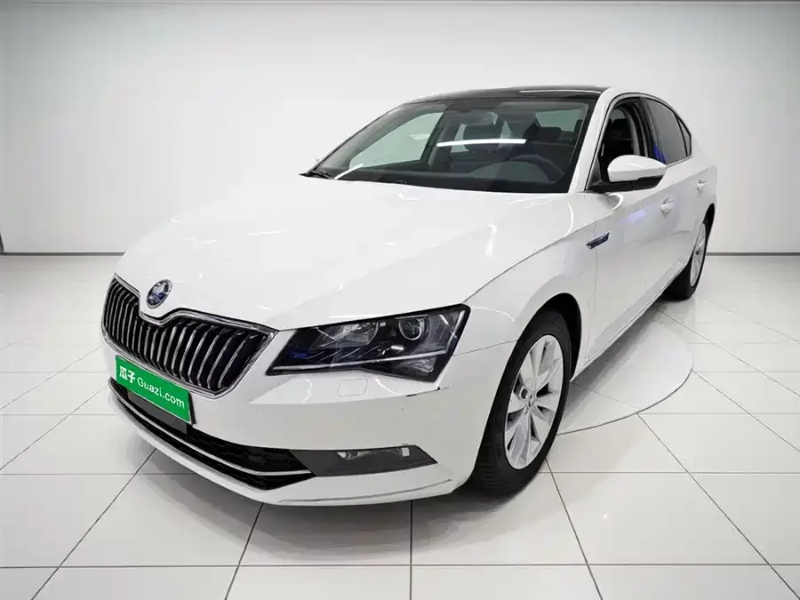 Skoda SuperB