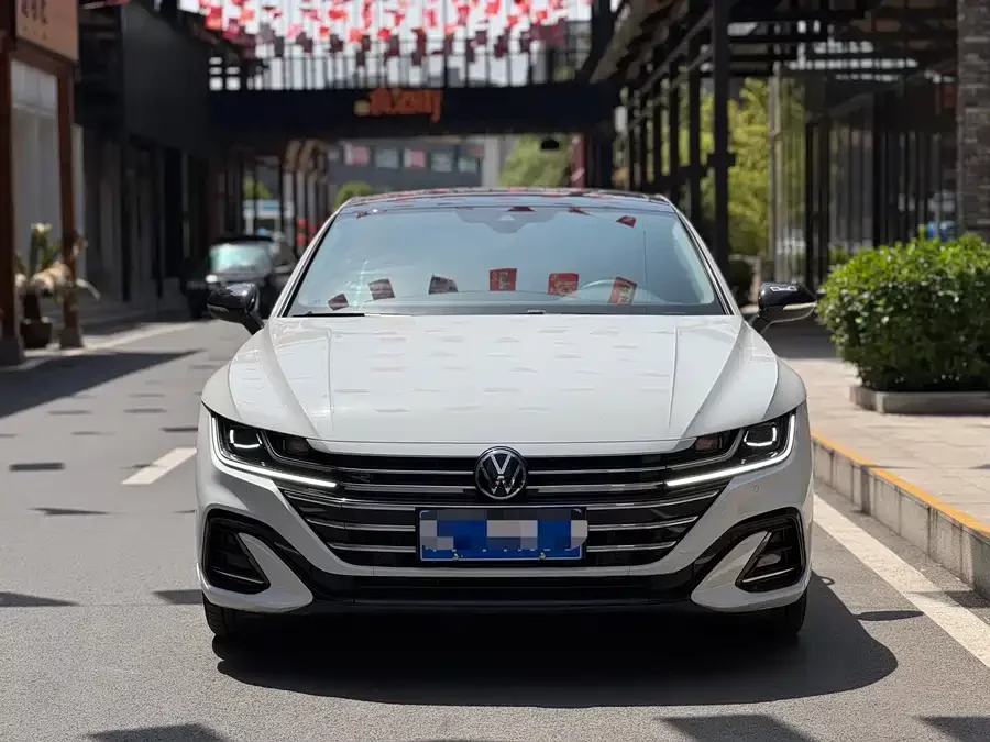 Volkswagen FAW- CC