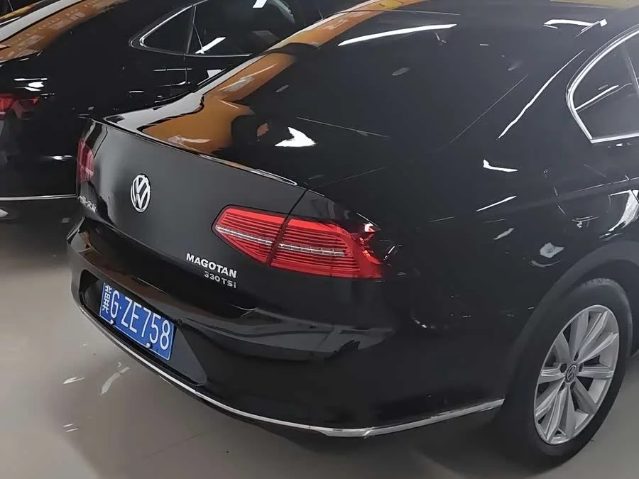 Volkswagen Magotan