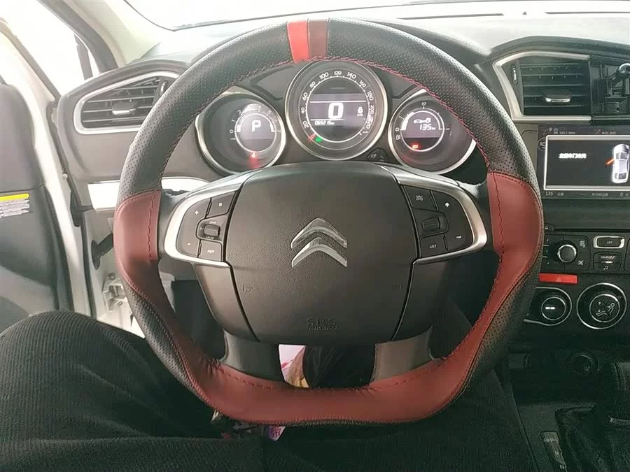 Citroën C4L