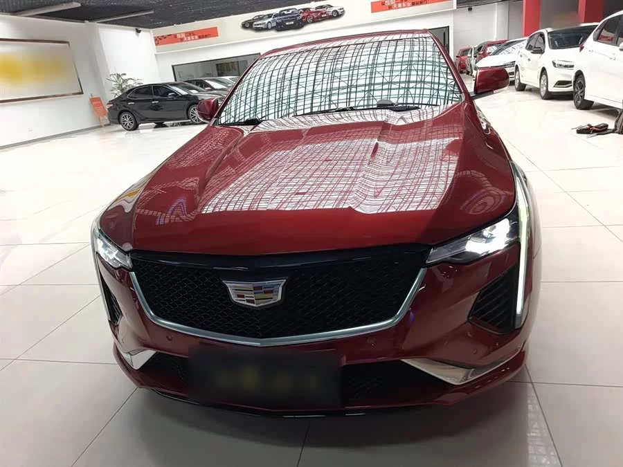 Cadillac CT4