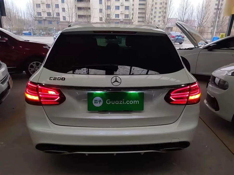 Mercedes-Benz C-Class