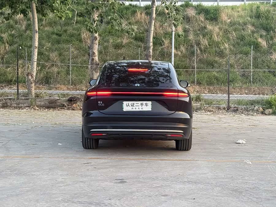 NIO EC6