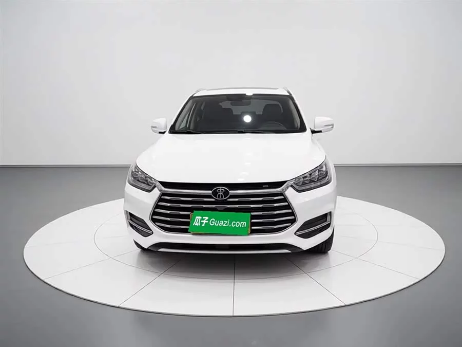 BYD Song
