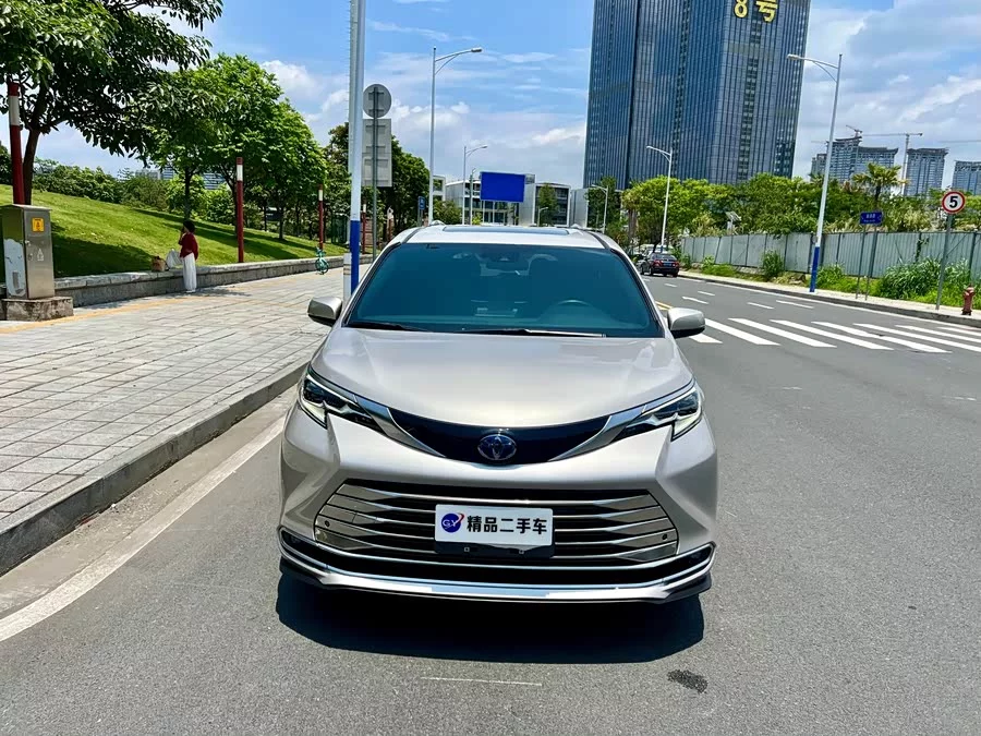 Toyota SIENNA