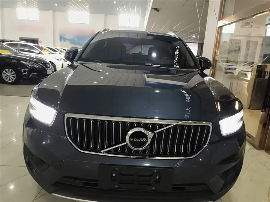 Volvo XC40