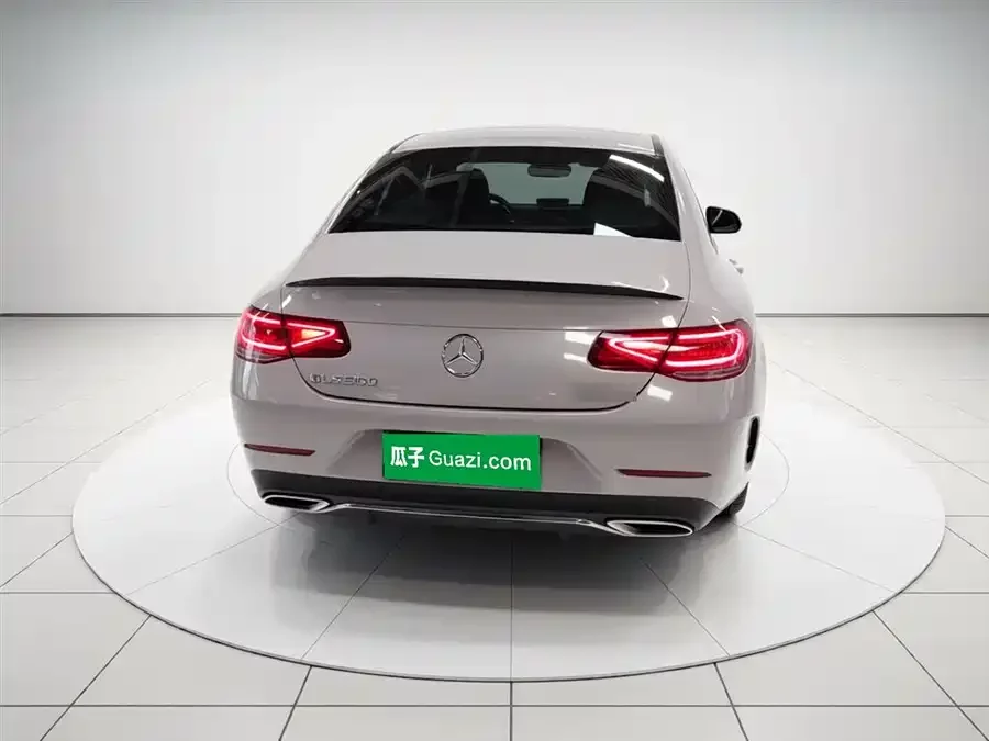 Mercedes Benz CLS
