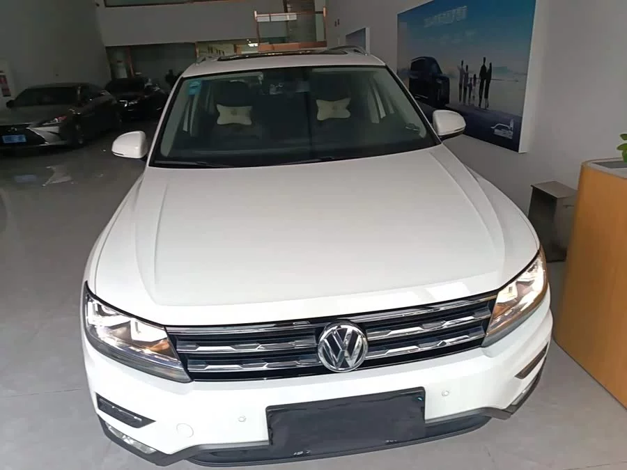 Volkswagen Tiguan L