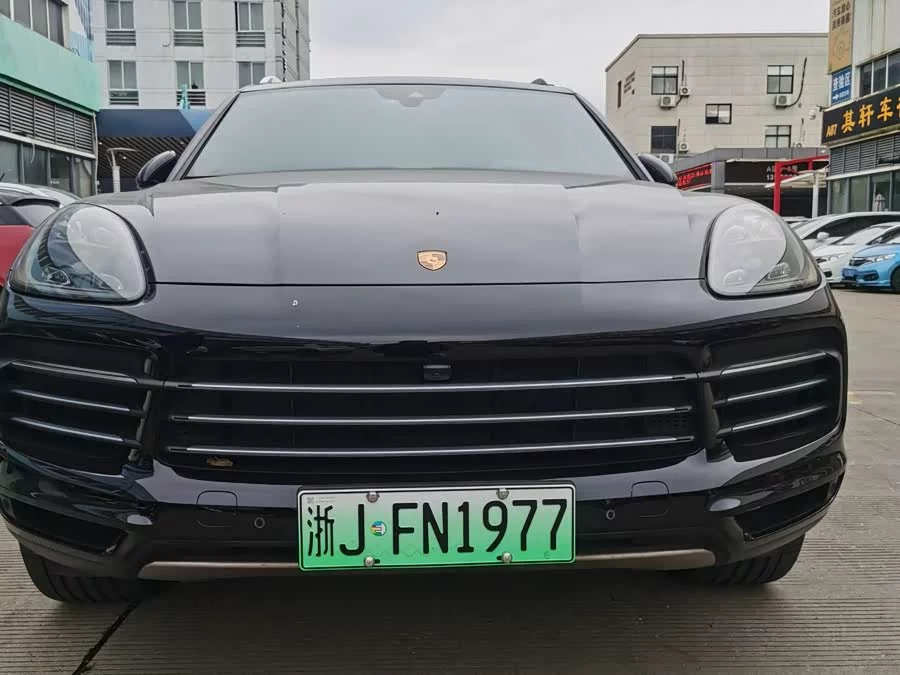 Porsche Cayenne New Energy