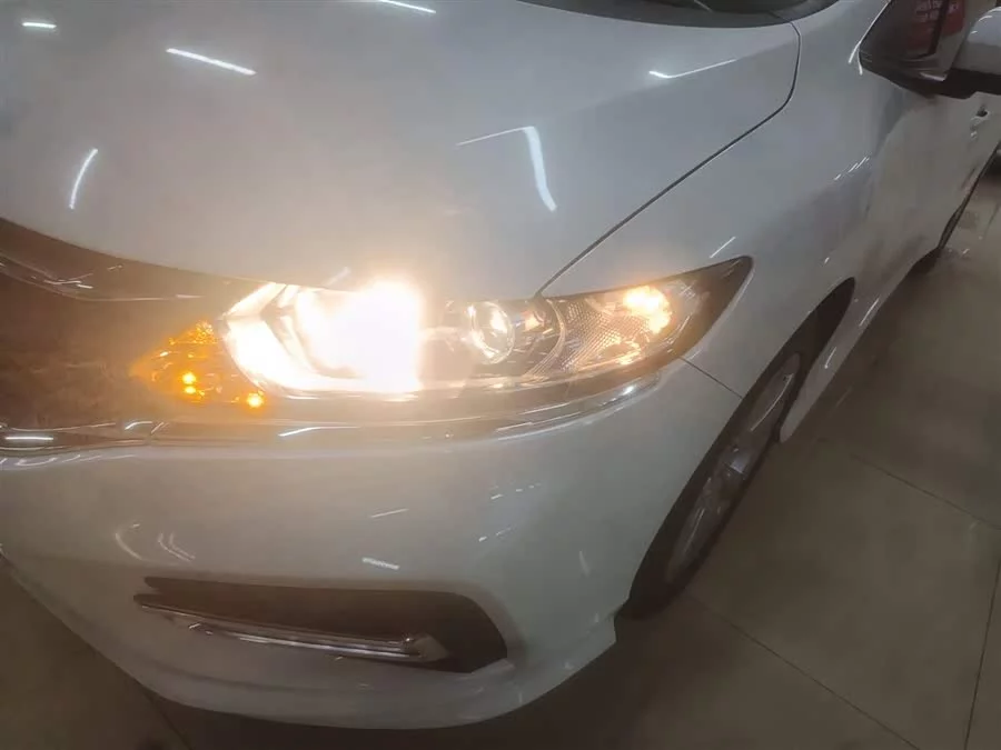 Honda Jade