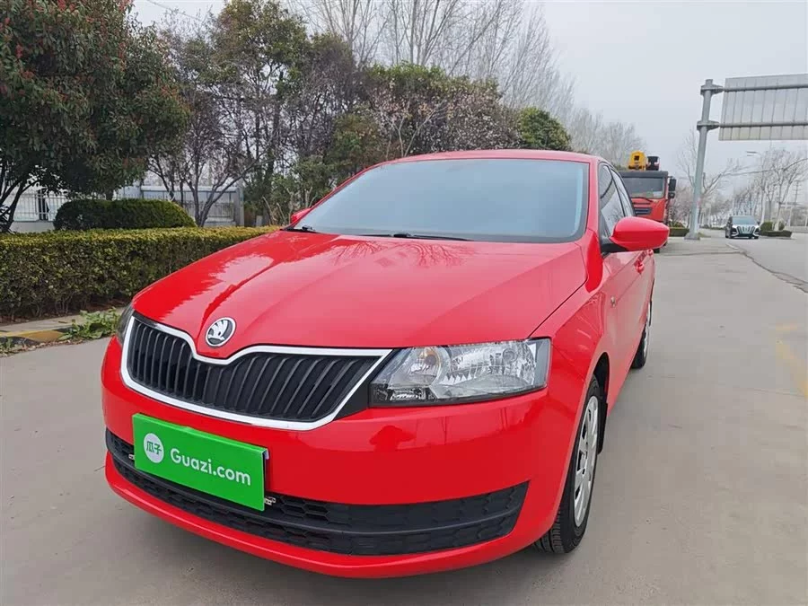 Skoda Rapid