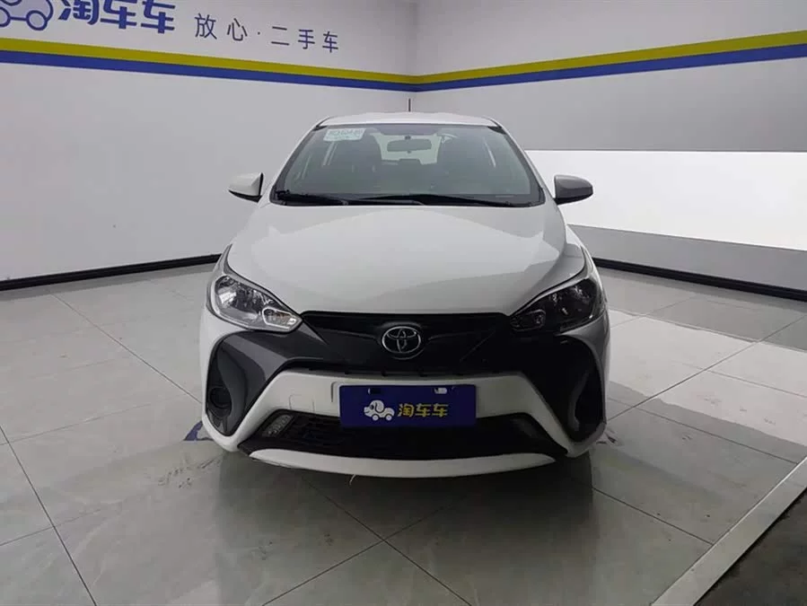 Toyota YARiS L