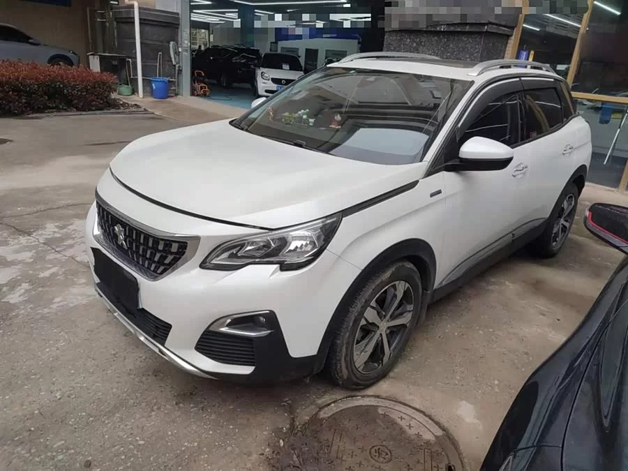 Peugeot 4008