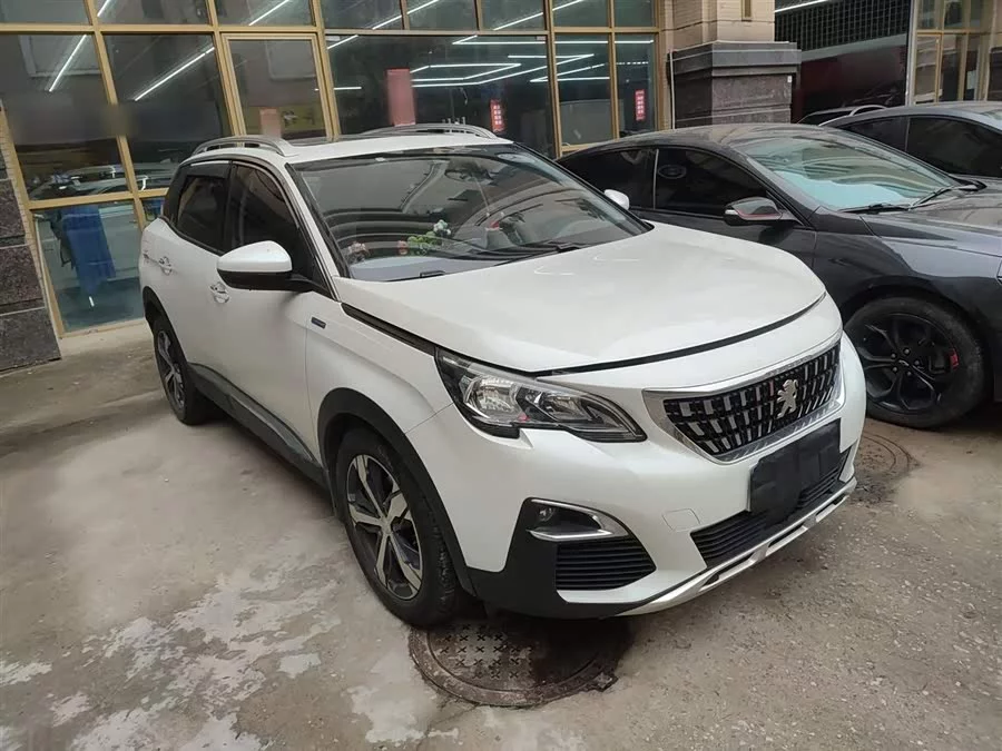 Peugeot 4008