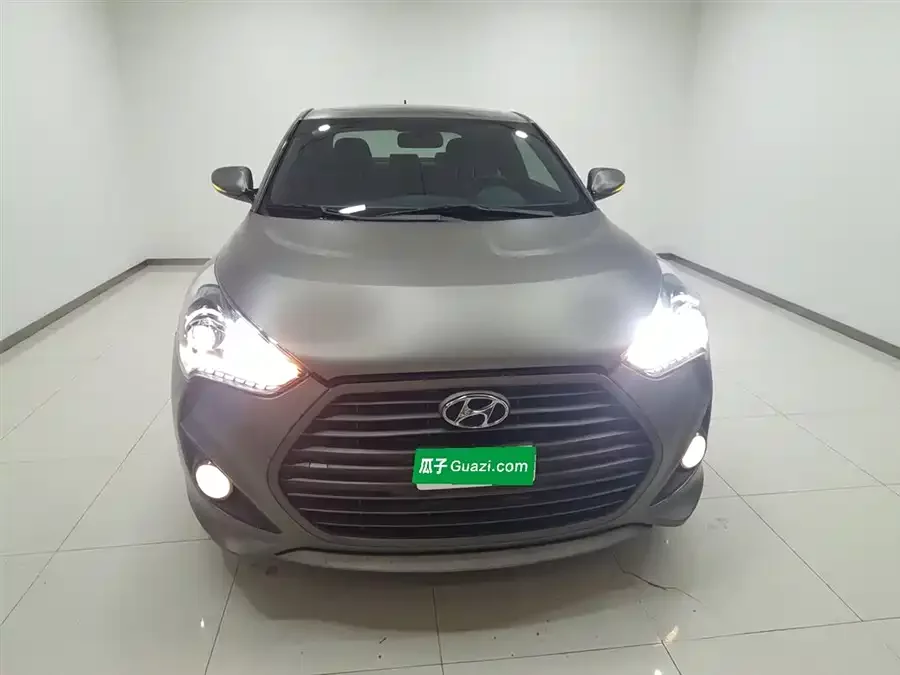Hyundai Veloster