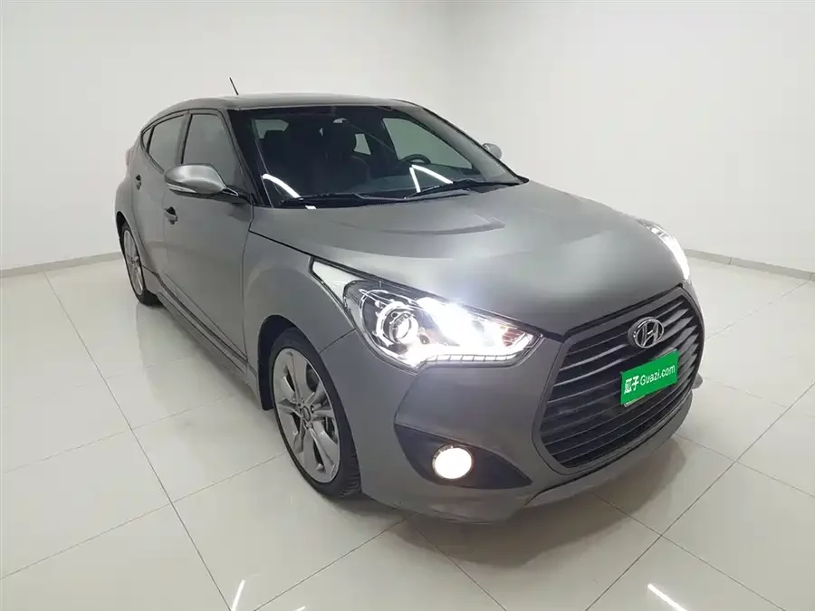 Hyundai Veloster
