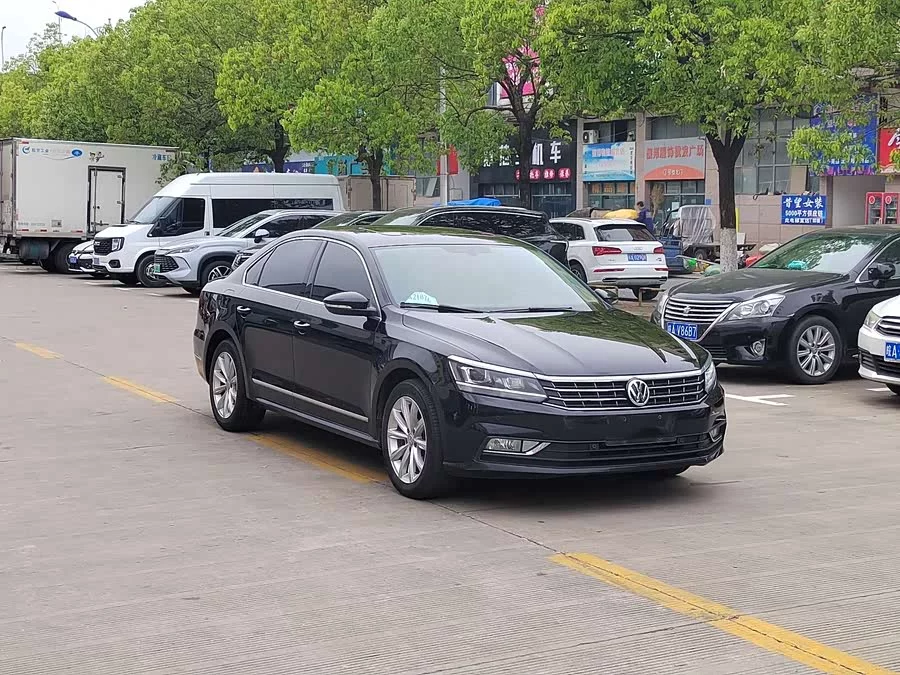 Volkswagen Passat
