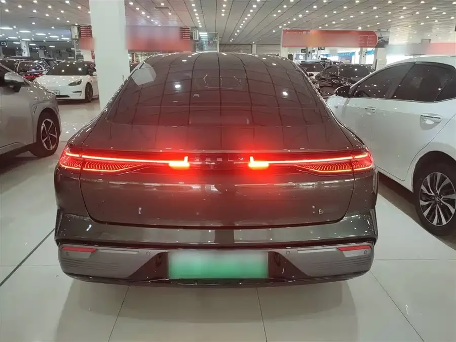 Geely Galaxy Star 8