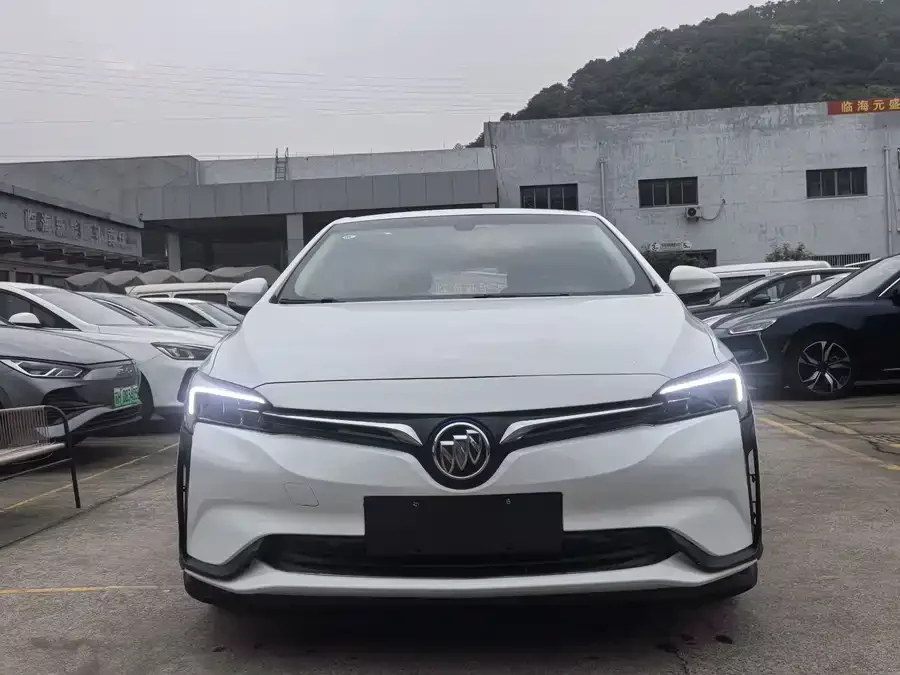 Buick Weilan 6