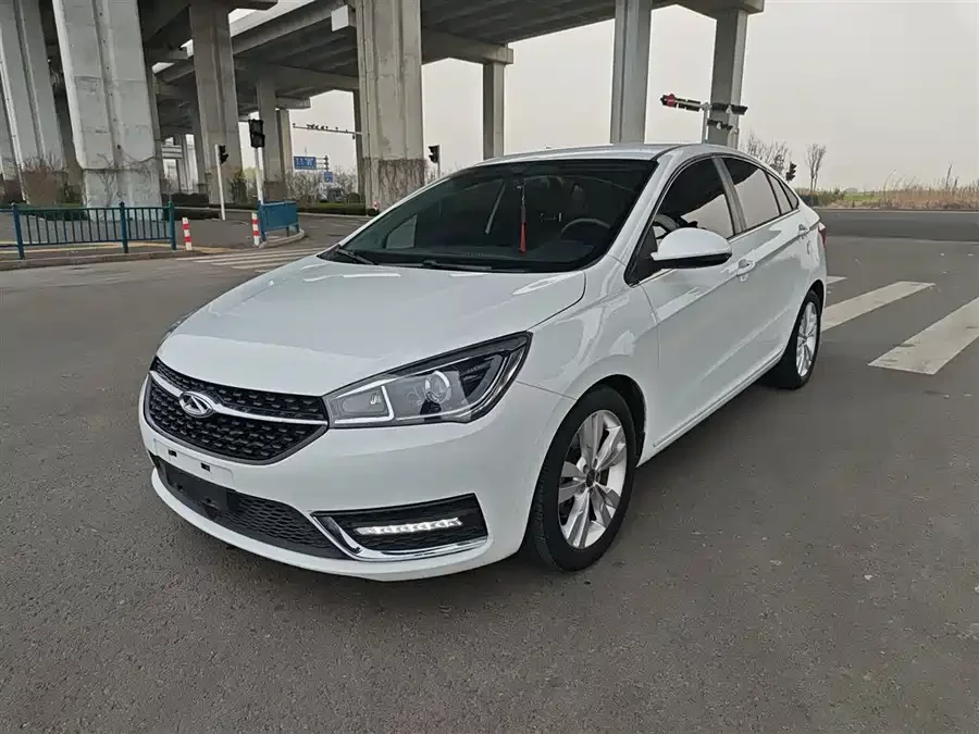 Chery Arrizo 5
