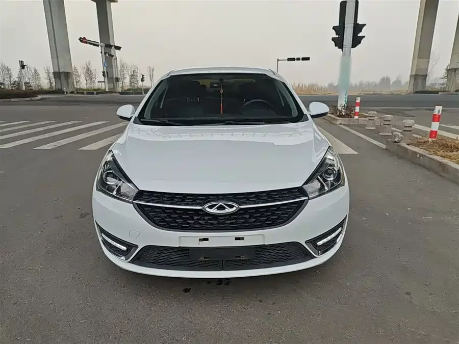 Chery Arrizo 5