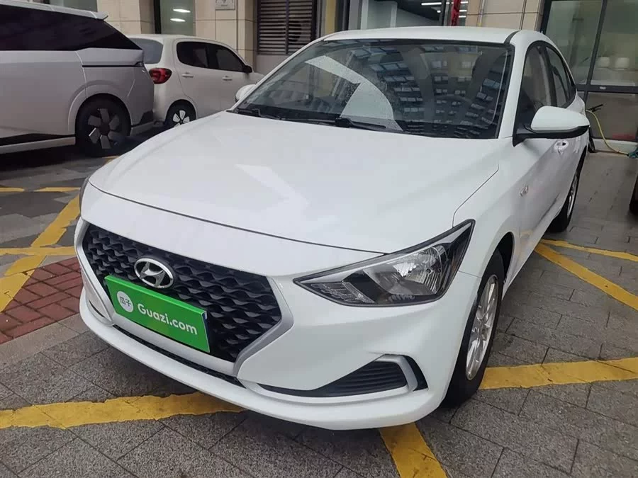 Hyundai Elantra / Celesta