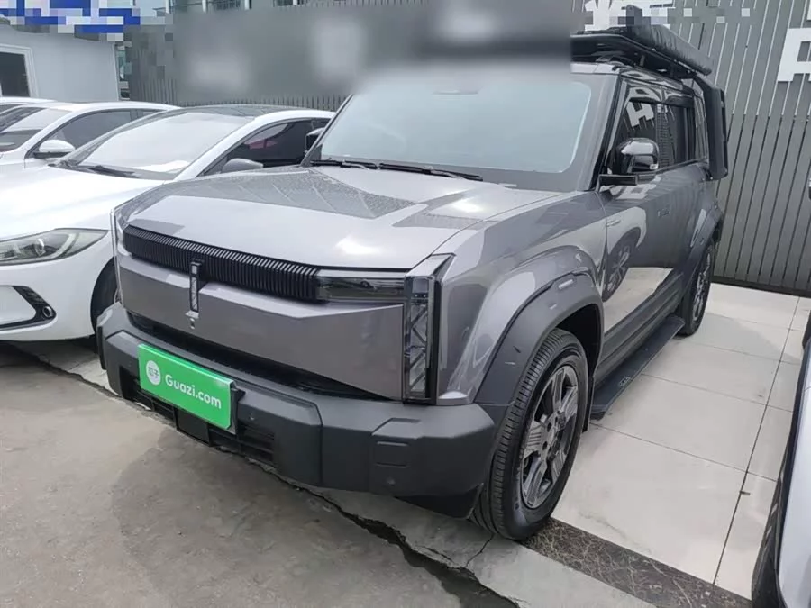 iCAR 03