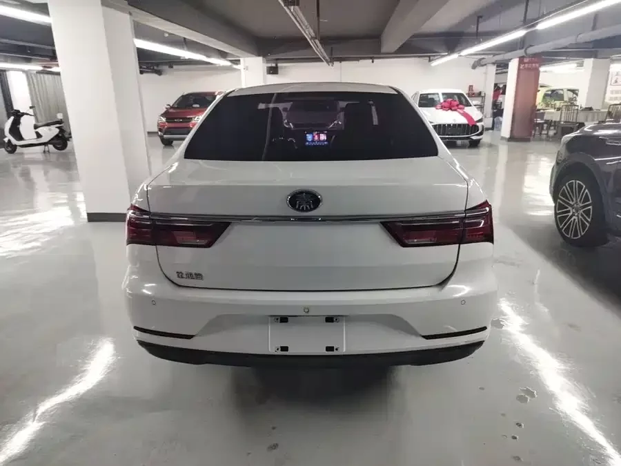 BYD Qin
