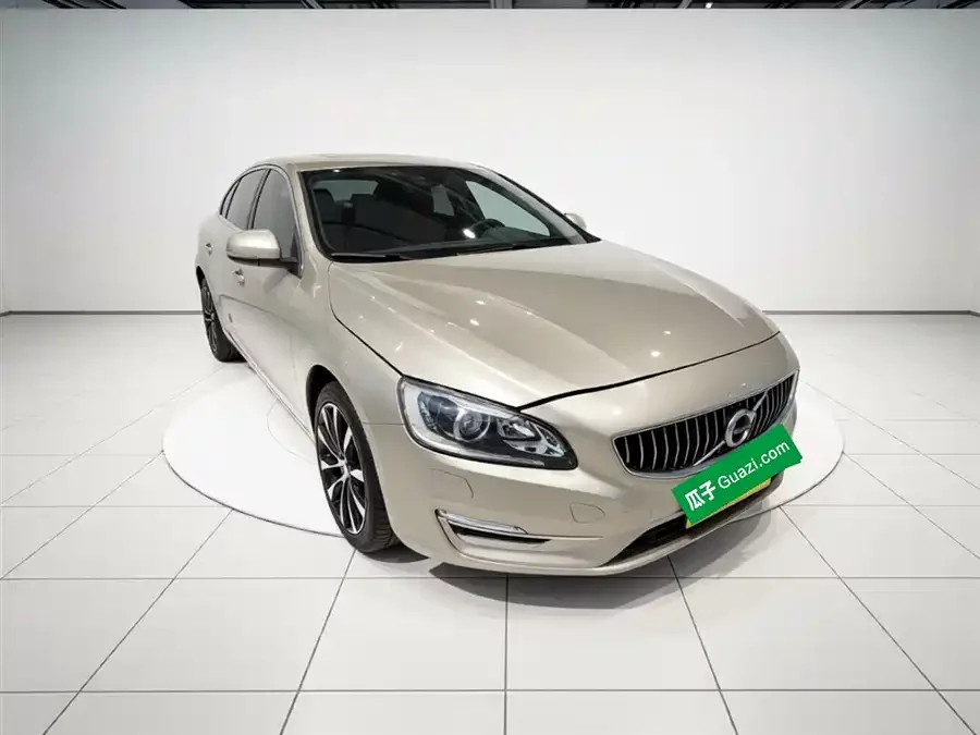 Volvo S60