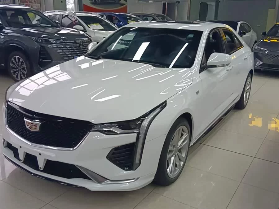 Cadillac CT4