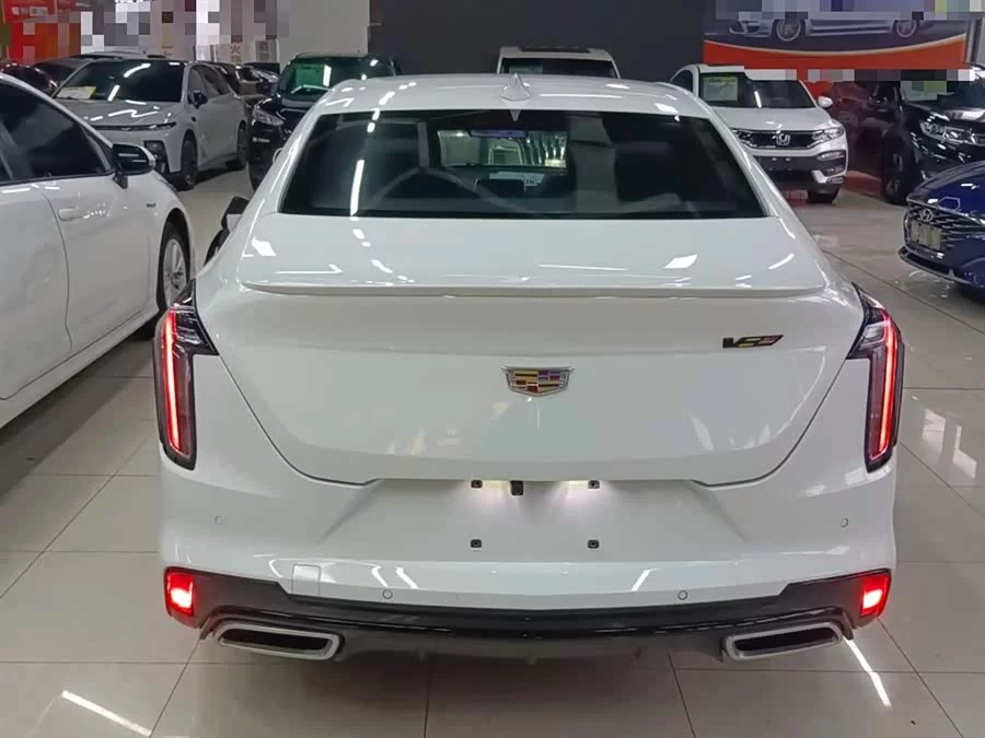 Cadillac CT4