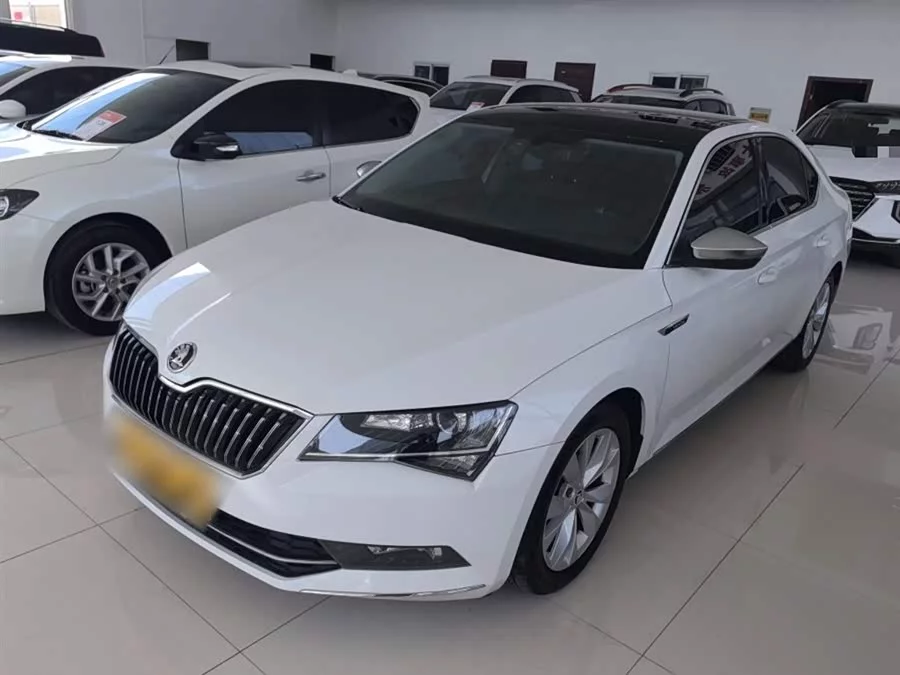 Skoda SuperB