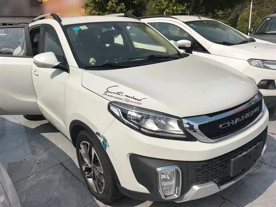 BAIC Q35