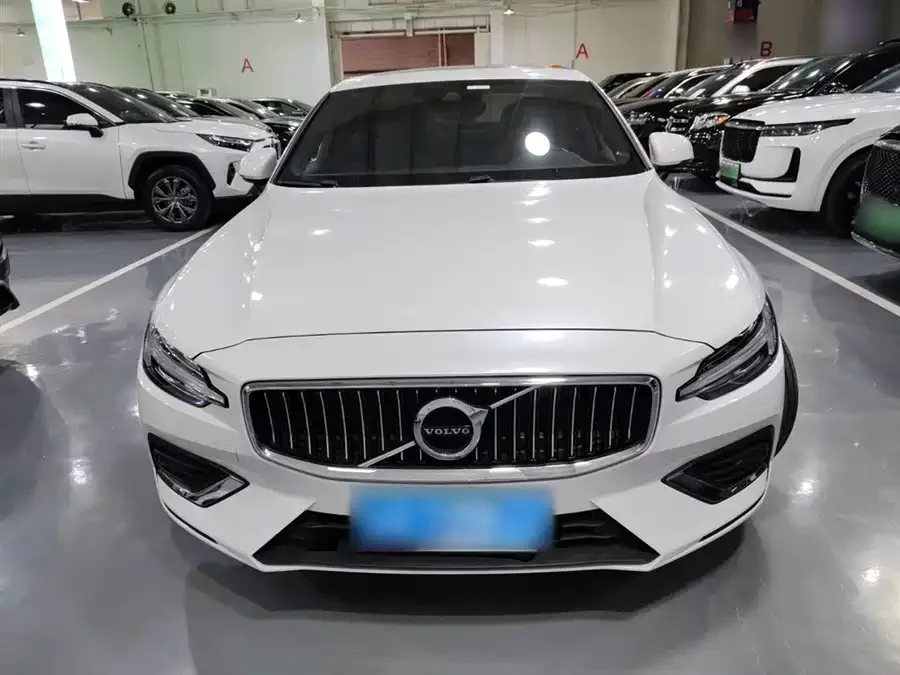 Volvo S60