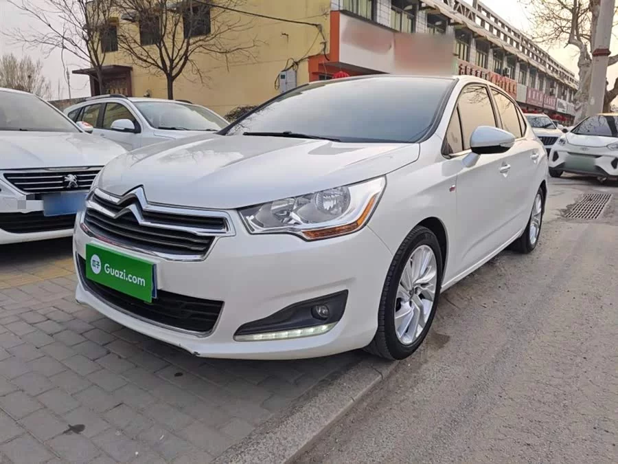Citroën C4L