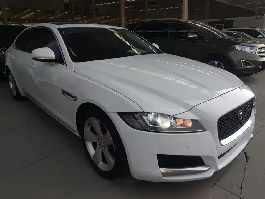 Jaguar XFL