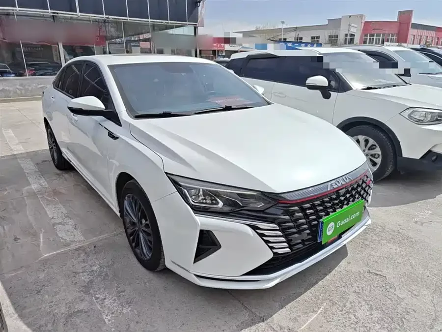 Dongfeng Yixuan MAX